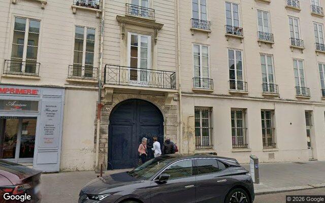 Façade : 12 rue d’Anjou, Versailles