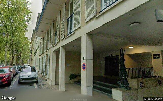 Façade : 41 avenue de Paris, Versailles